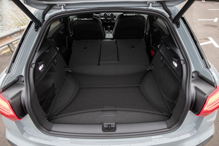 Audi Q2: Innenraum, Abmessungen, technische Daten und Preis - Site