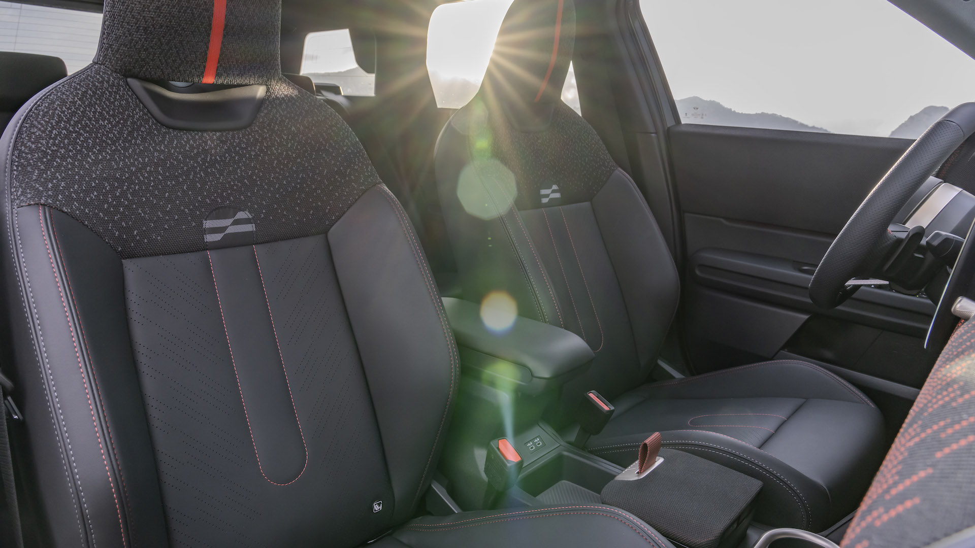 MINI Countryman JCW Review 2024 | Performance & Pricing | Carwow