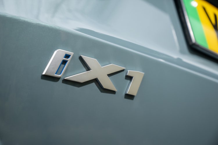 THE NEW iX1 - BMW Kruft