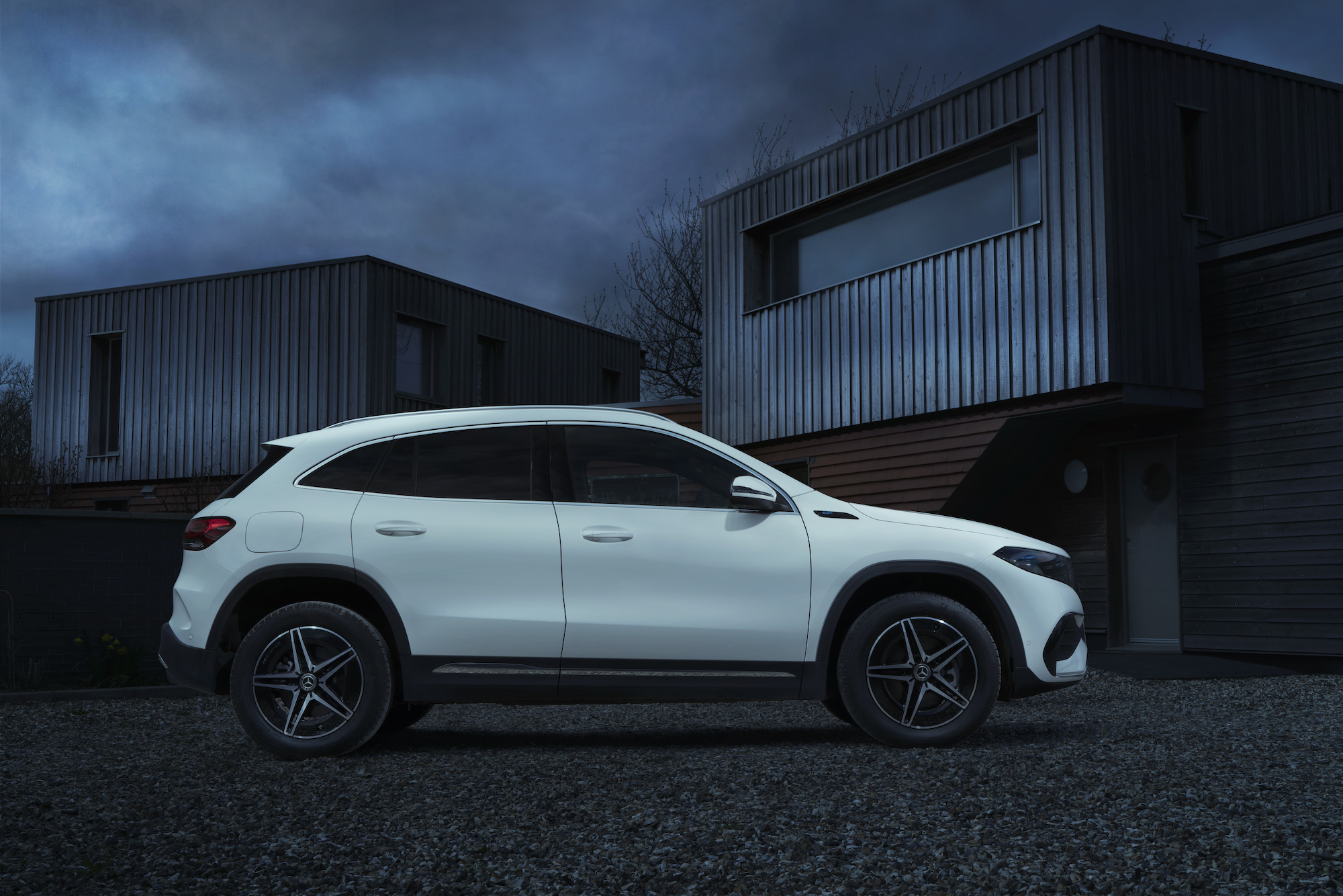 Mercedes EQA Review 2024 | Range, Interior & Price | carwow