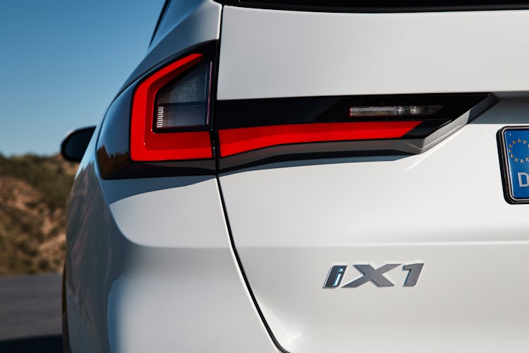 BMW iX1 (U11 BEV): Modelle, technische Daten & Preise
