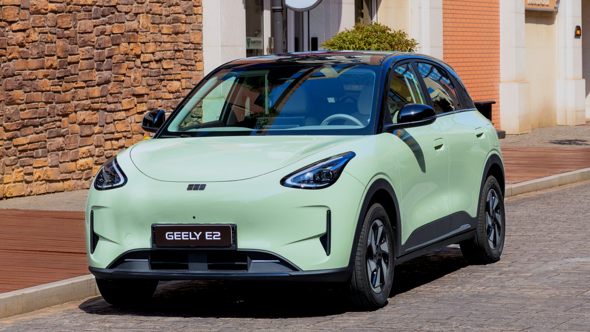 Geely E2 Verde Menta