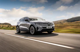 Renault Megane E-Tech Review 2026 | Range, Interior & Price | Carwow