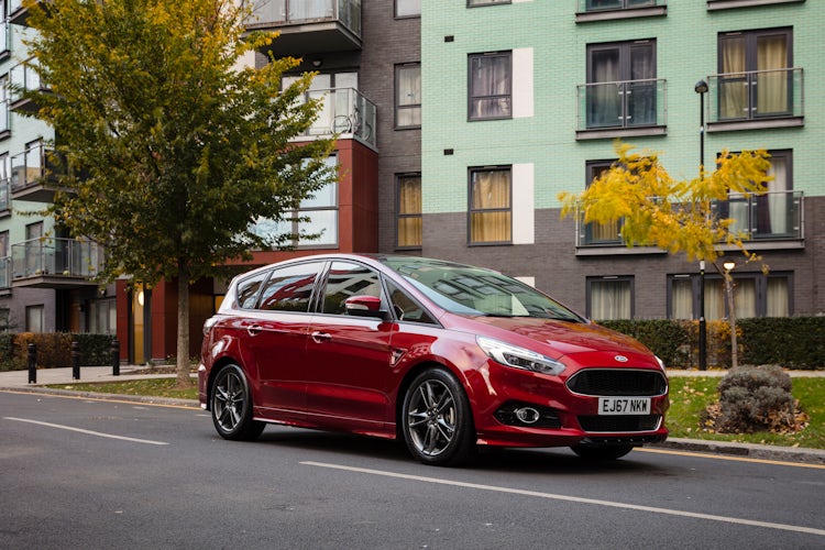 Raise Your Hand if you Want a Ford S-Max ST
