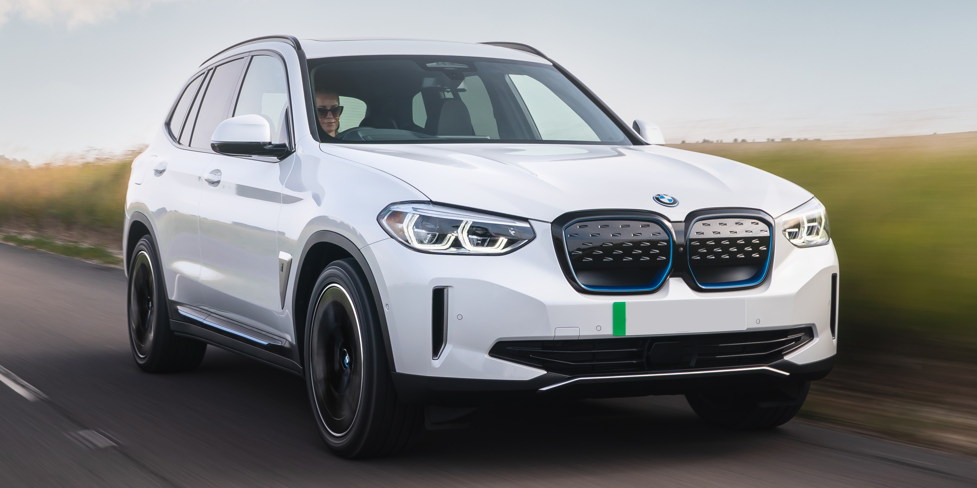 BMW iX3 Review 2024 | Range, Interior & Price | Carwow