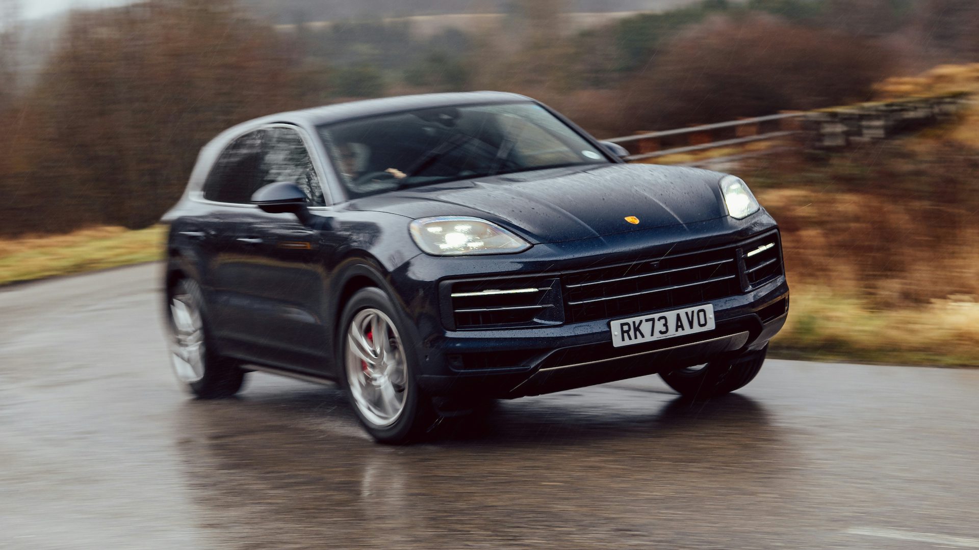 Porsche Cayenne, 2024, RHD, front three quarter moving