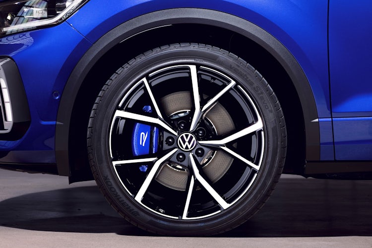 VW T-Roc R (2019) erste Daten und Bilder: 300 PS und dicke Schürzen