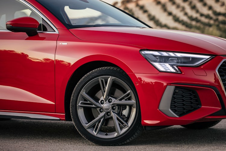 Der Premium-Kompakte Audi A3 Sportback im Test - Automagazin
