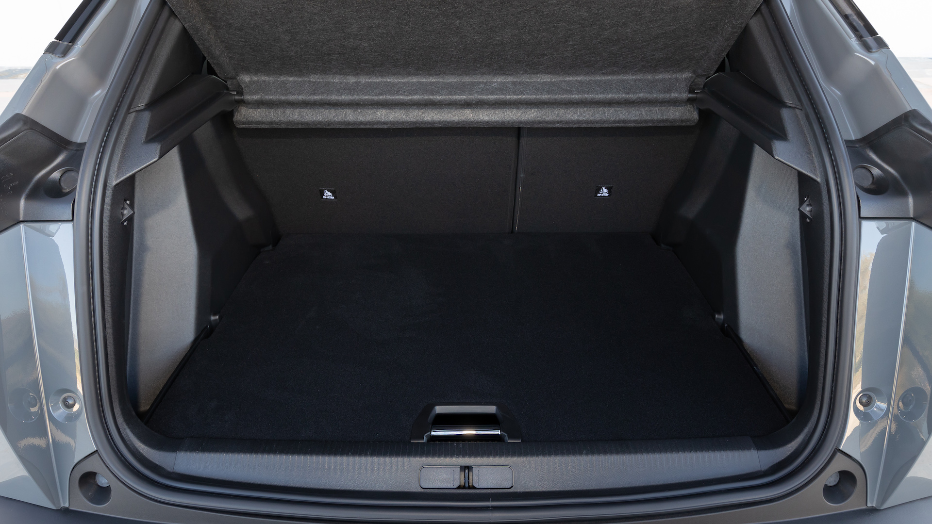 Peugeot 2008 Boot