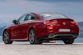 Mercedes-Benz CLS Rojo Jacinto