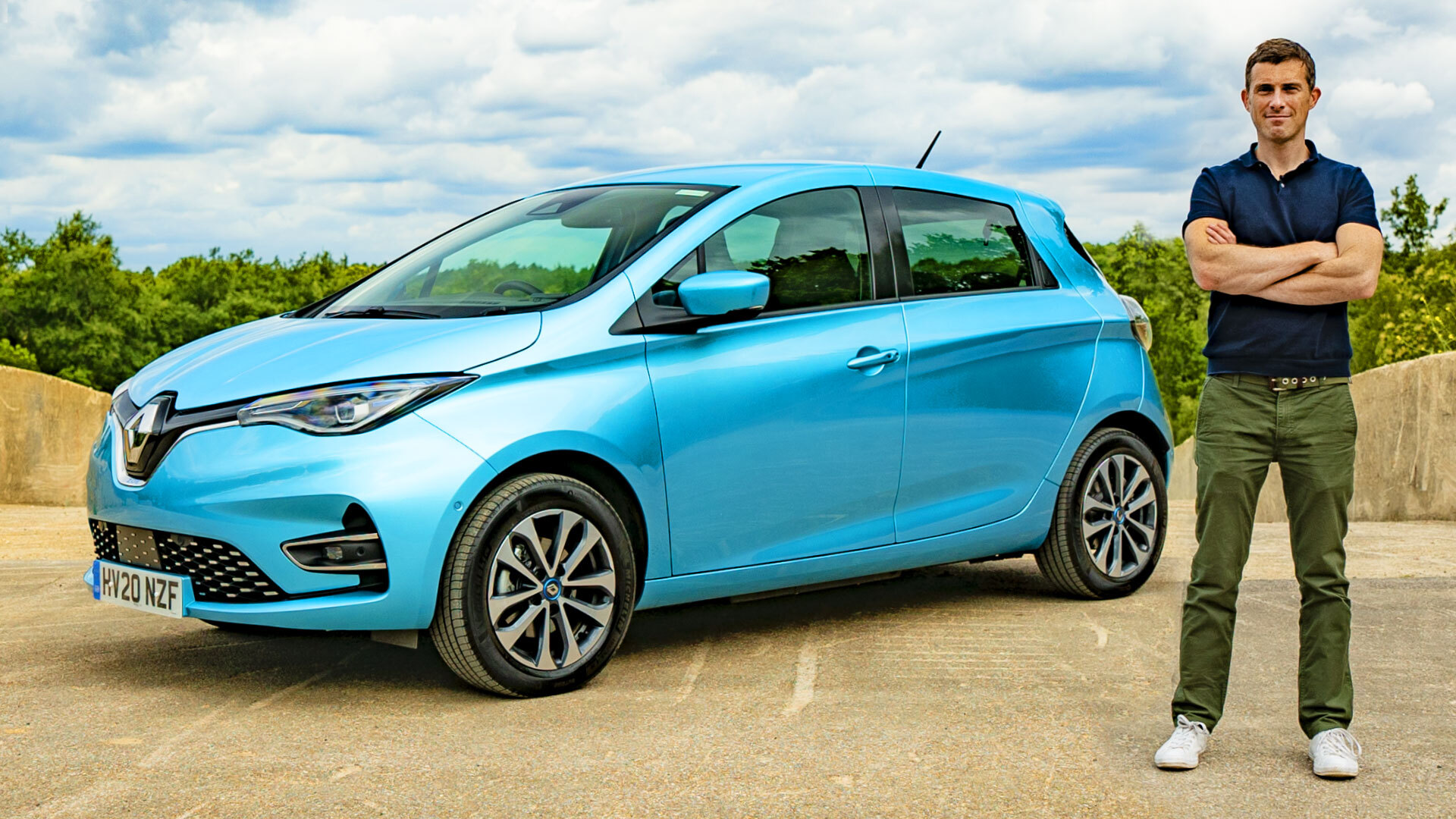 Renault Zoe Review 2024, Performance & Pricing