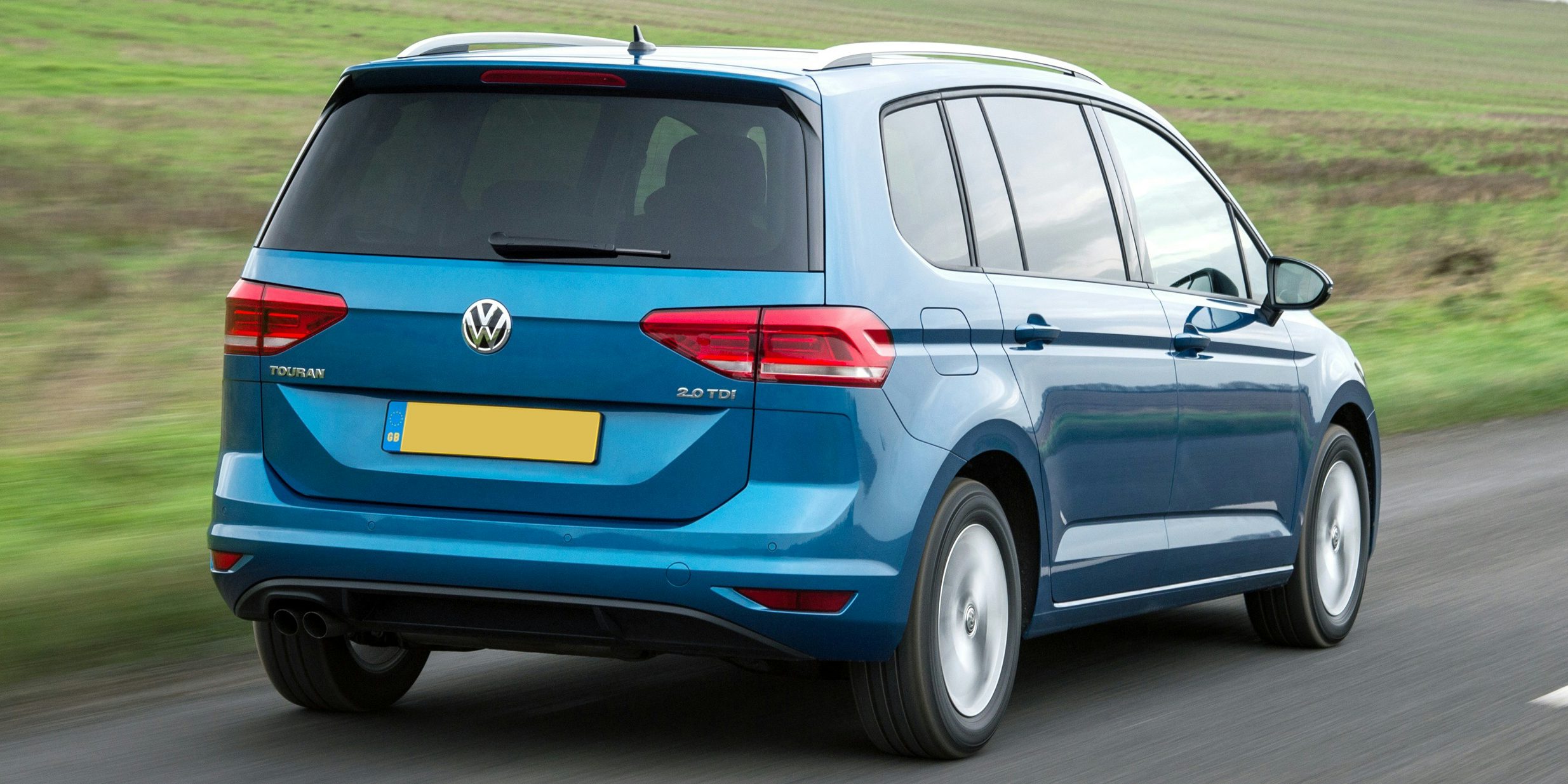 Volkswagen Touran Review 2025 Boot Space, Interior Price Carwow