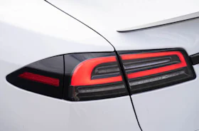 Tesla Model S Review 2024 | Performance & Pricing | Carwow