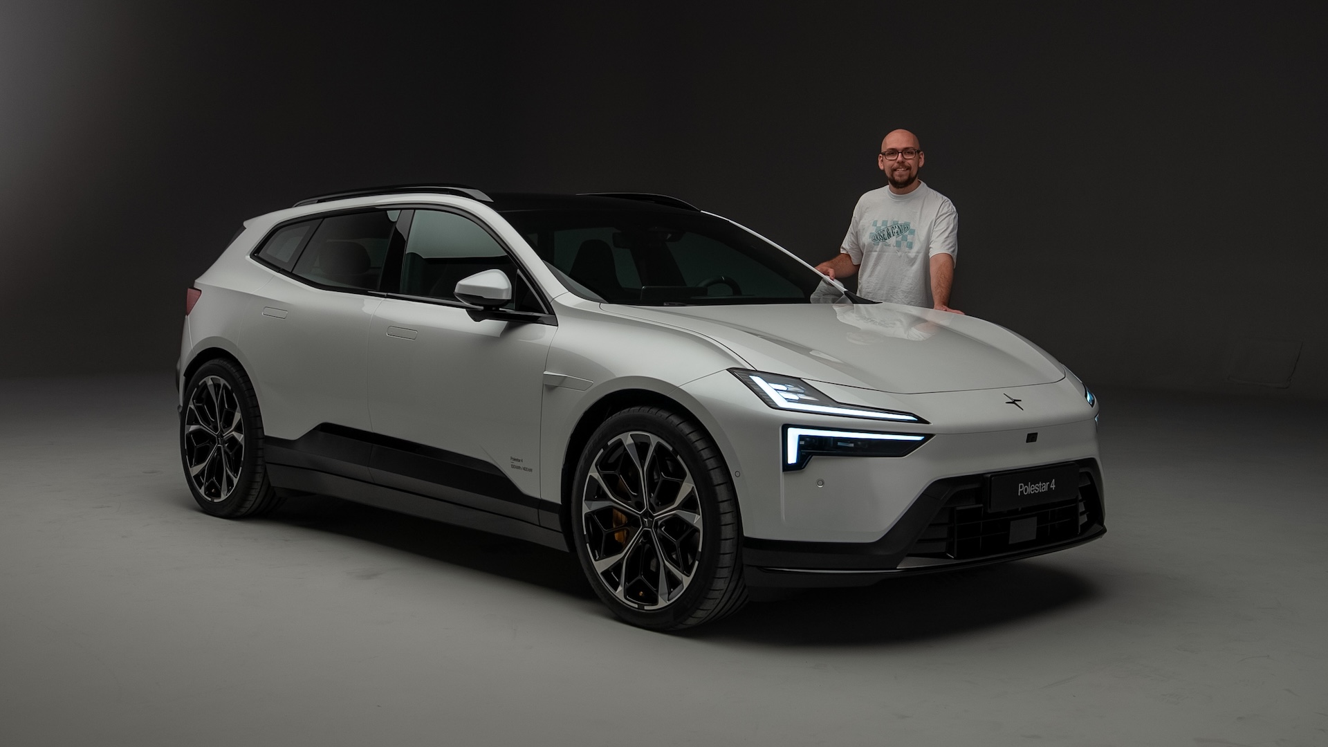 Polestar 4 SUV