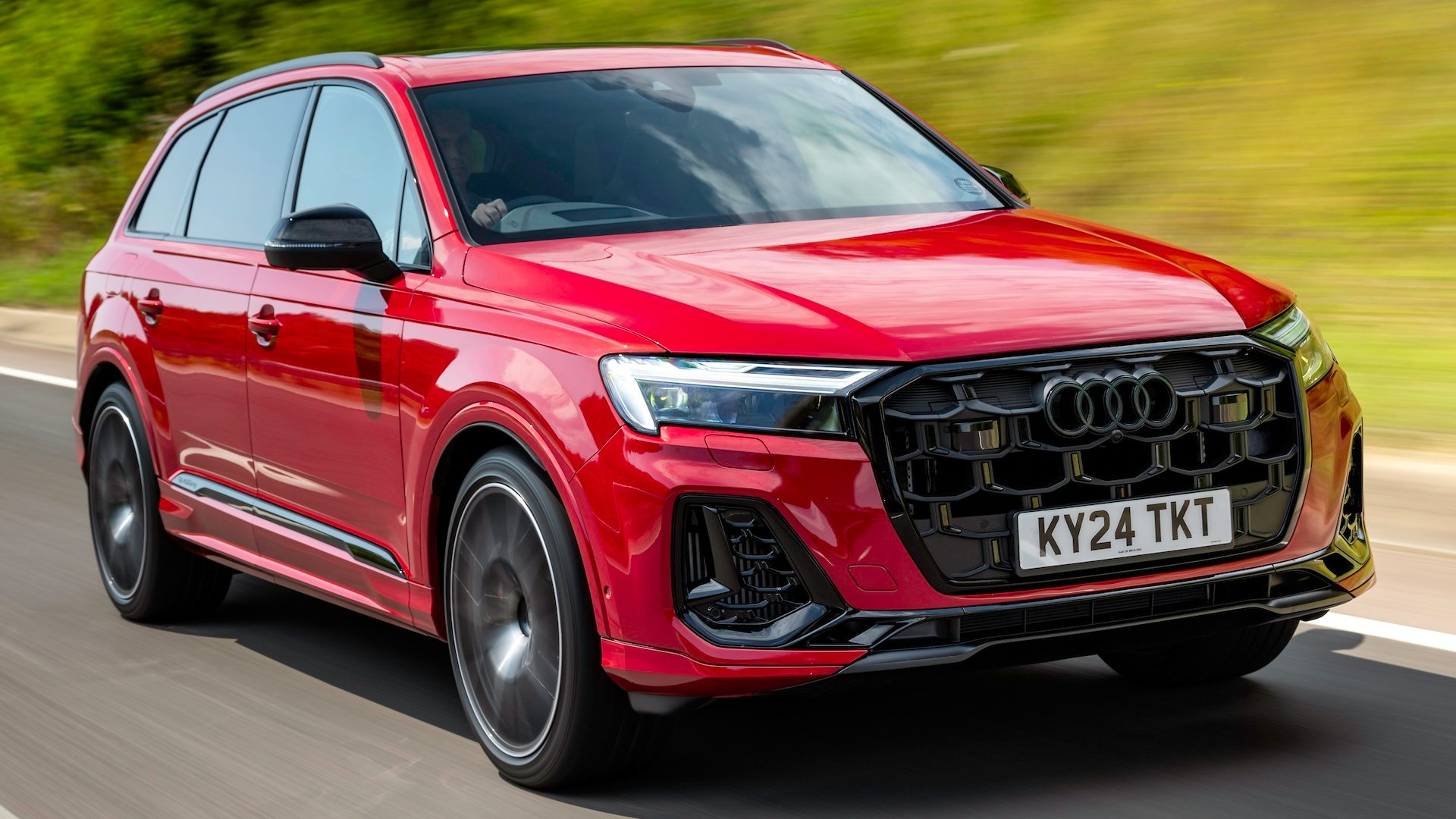 Audi SQ7 Review 2025 Performance Pricing Carwow