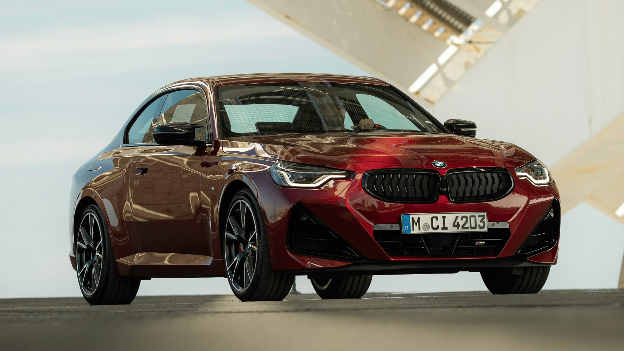 Z-VkXHdAxsiBv_pq_BMW-SERIE-2-COUPE-11.jpg