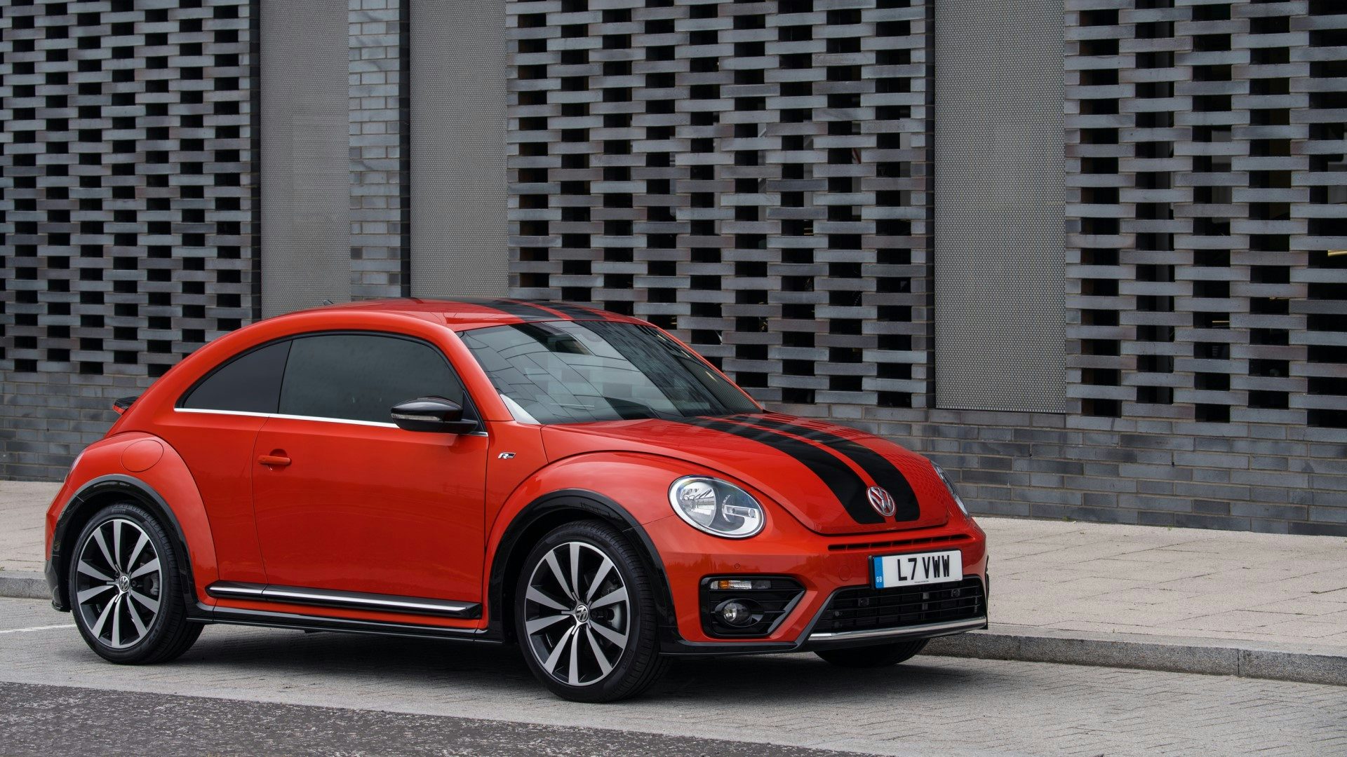Bug Vw Buggy New Volkswagen Beetle Review 2025 Performance Pricing