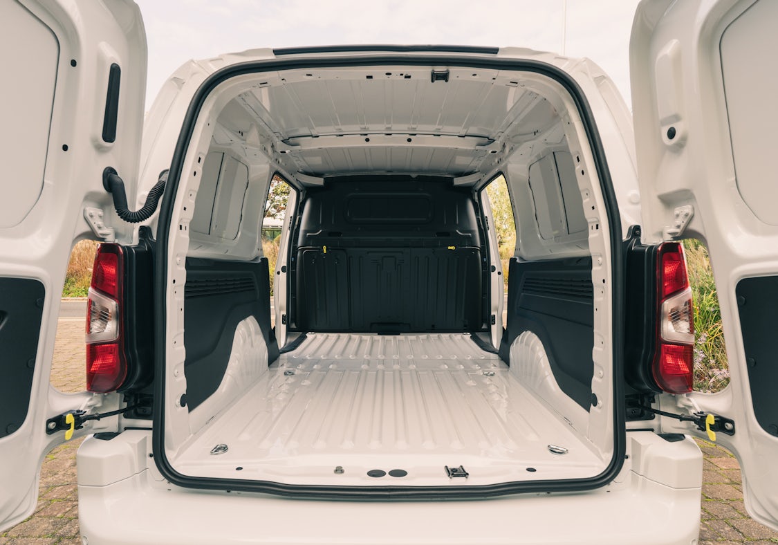 Fiat Doblo Review 2025 Performance Pricing Carwow