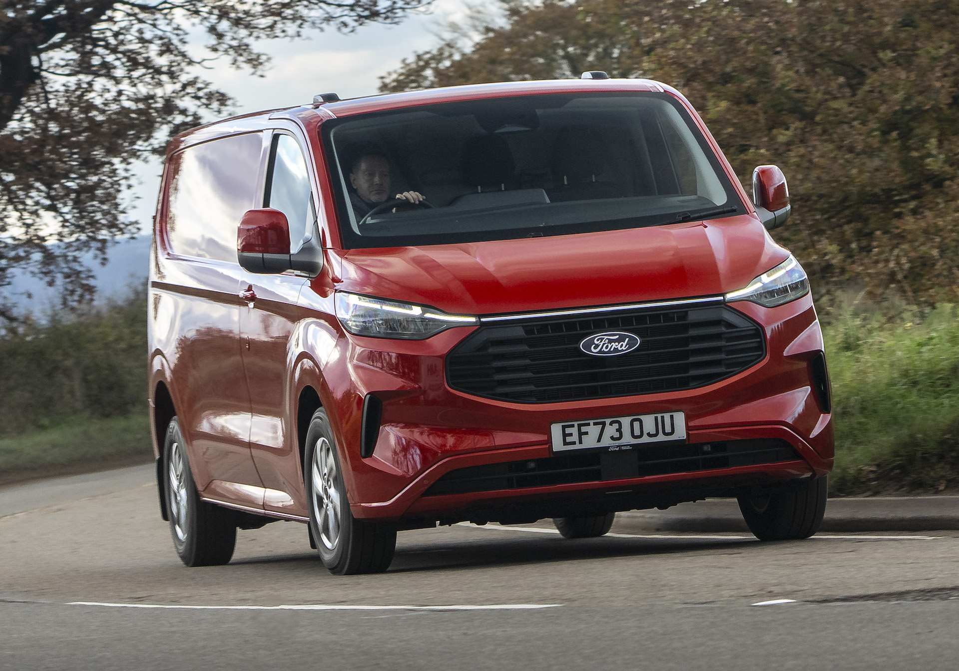 Ford TRANSIT CUSTOM Review 2025 Performance Pricing Carwow