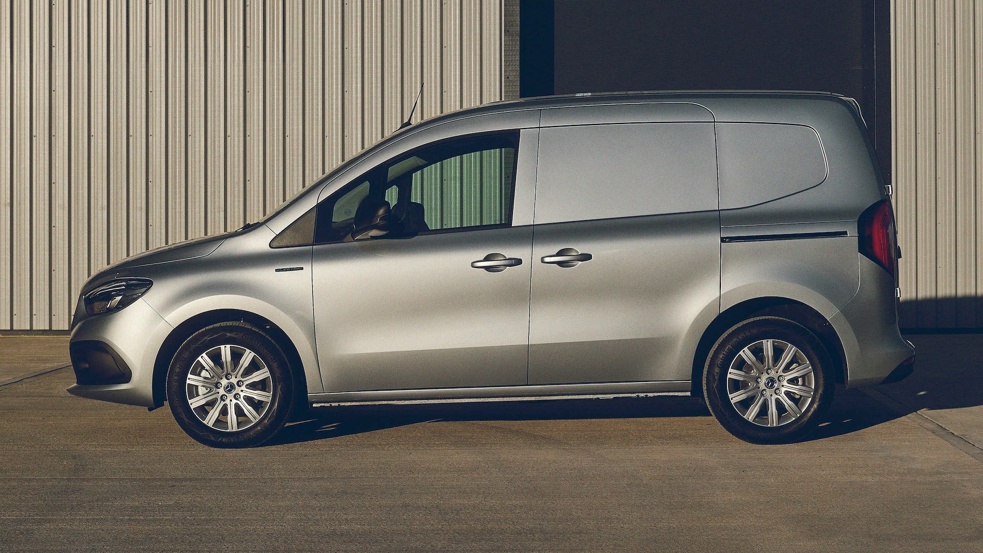 Mercedes Citan - 2024, RHD, side profile static