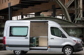 Mercedes-Benz Sprinter Review 2026 | Performance & Pricing | Carwow