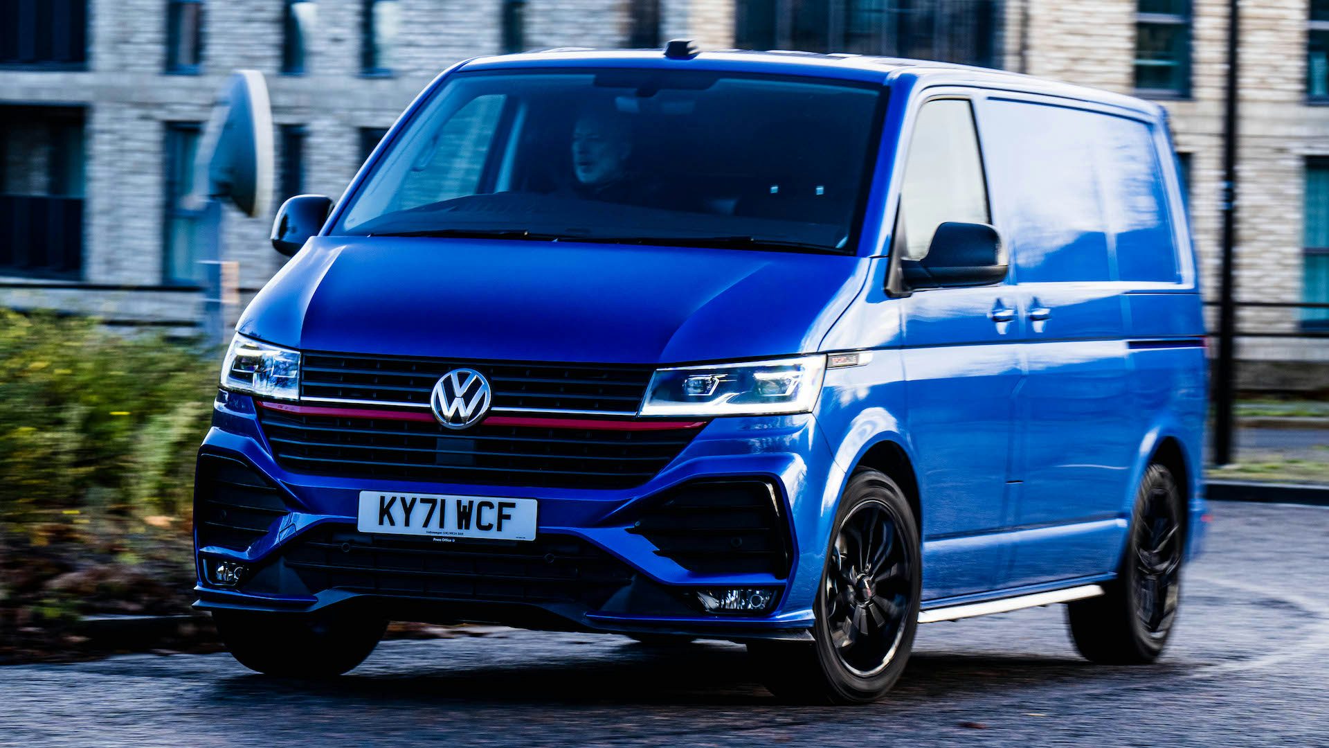 2020-2024) Volkswagen Transporter Review Performance Pricing