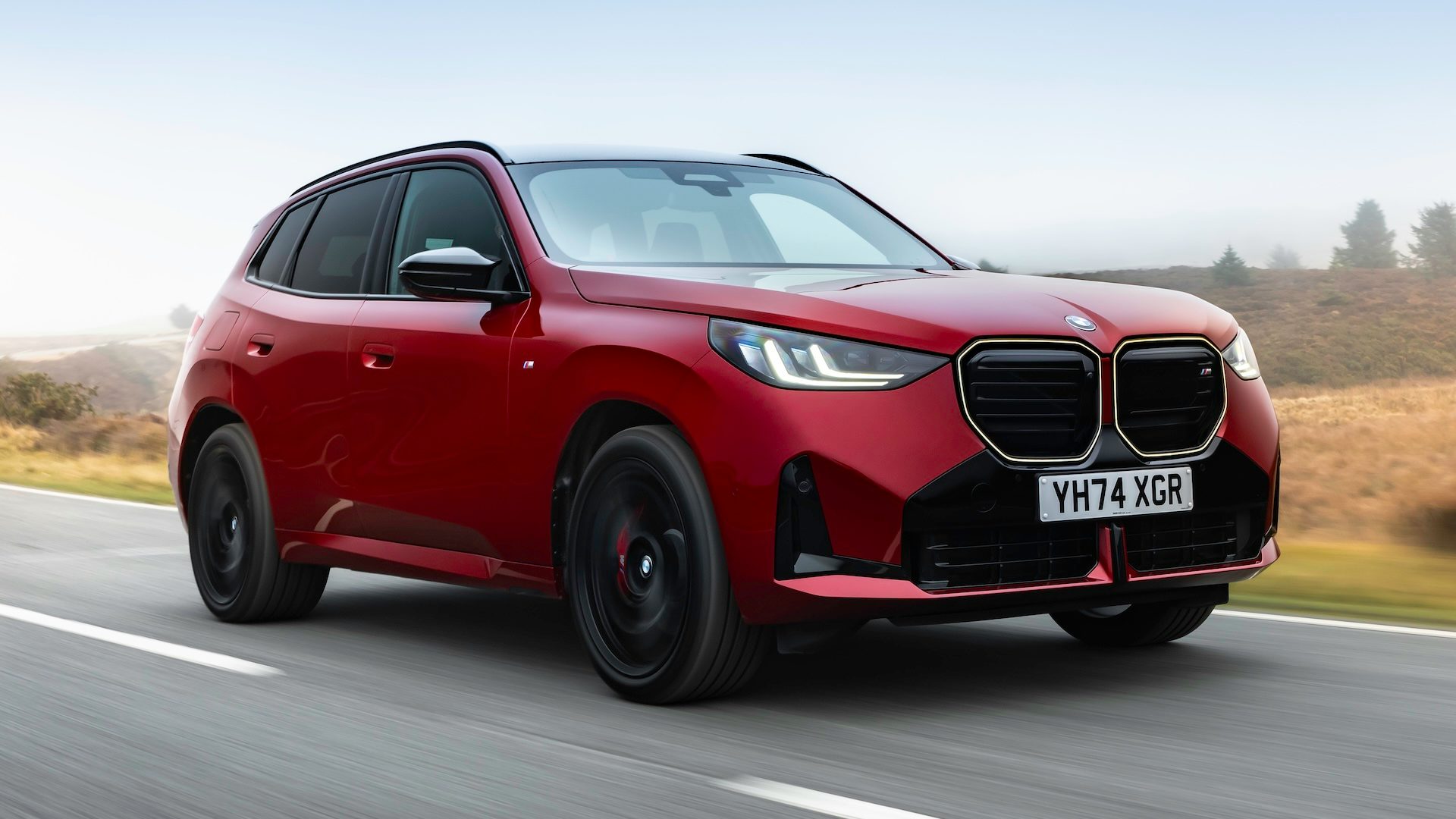 BMW X3 Review 2025 Performance Pricing Carwow - Main Image