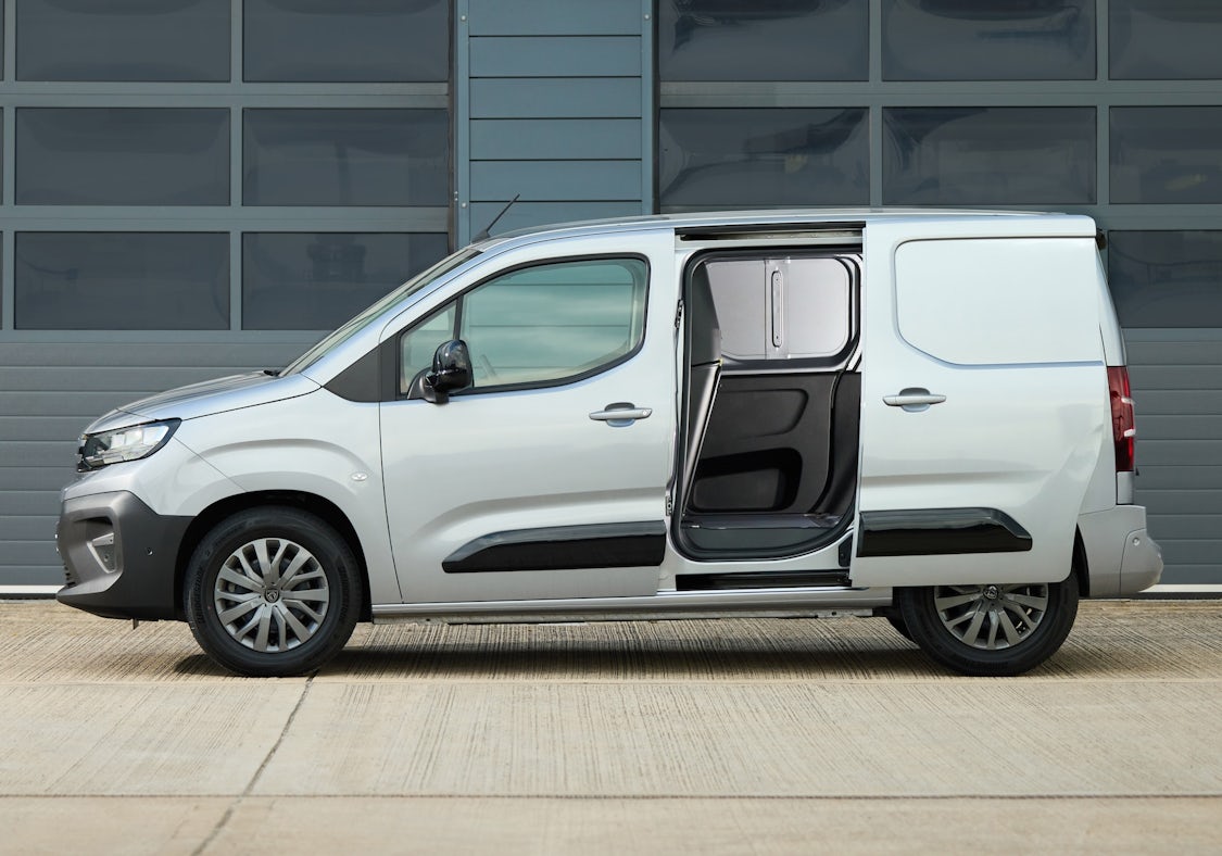 Peugeot Partner Review 2025 Performance Pricing Carwow