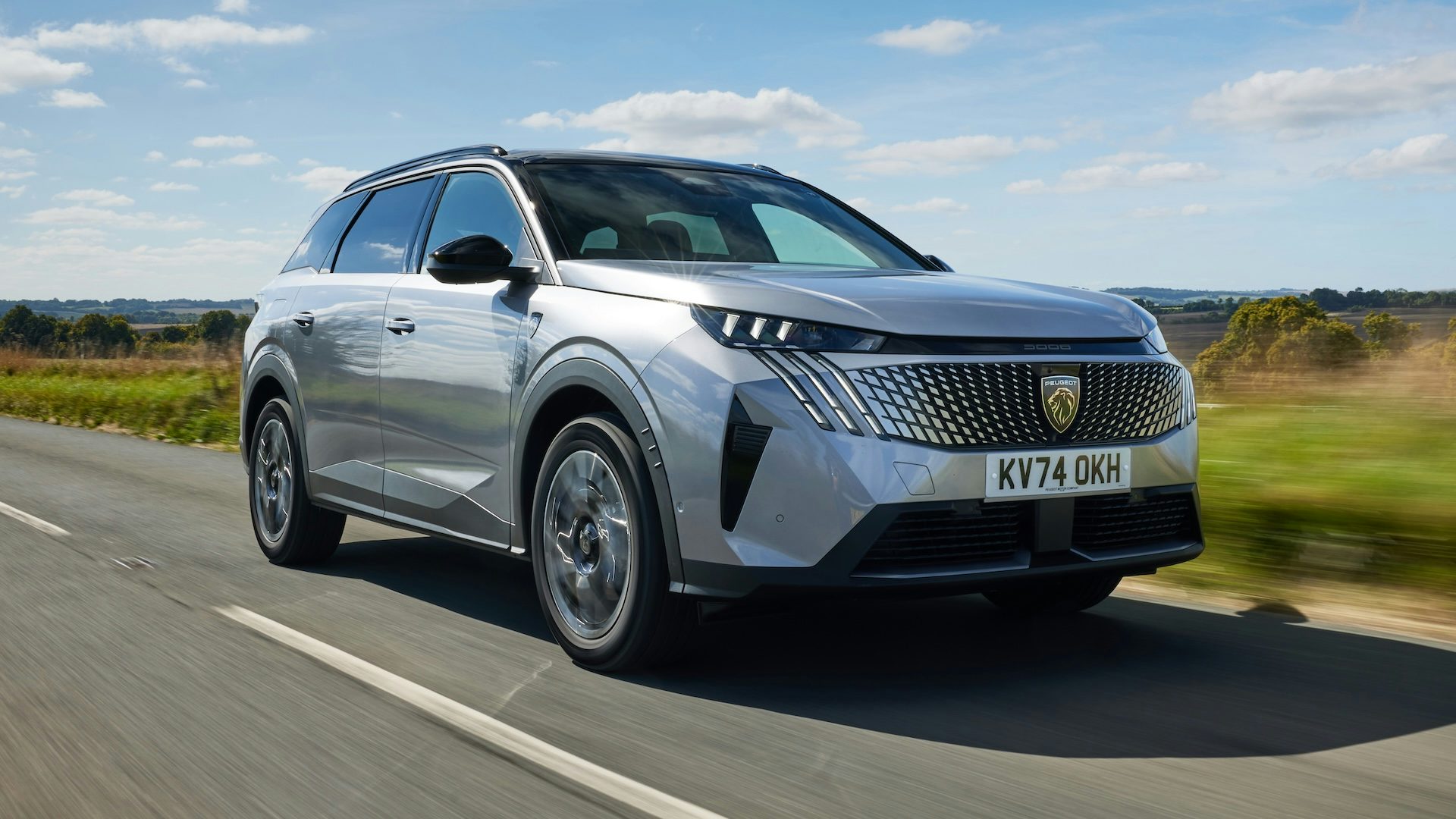 Peugeot 5008 Review 2025 Performance Pricing Carwow