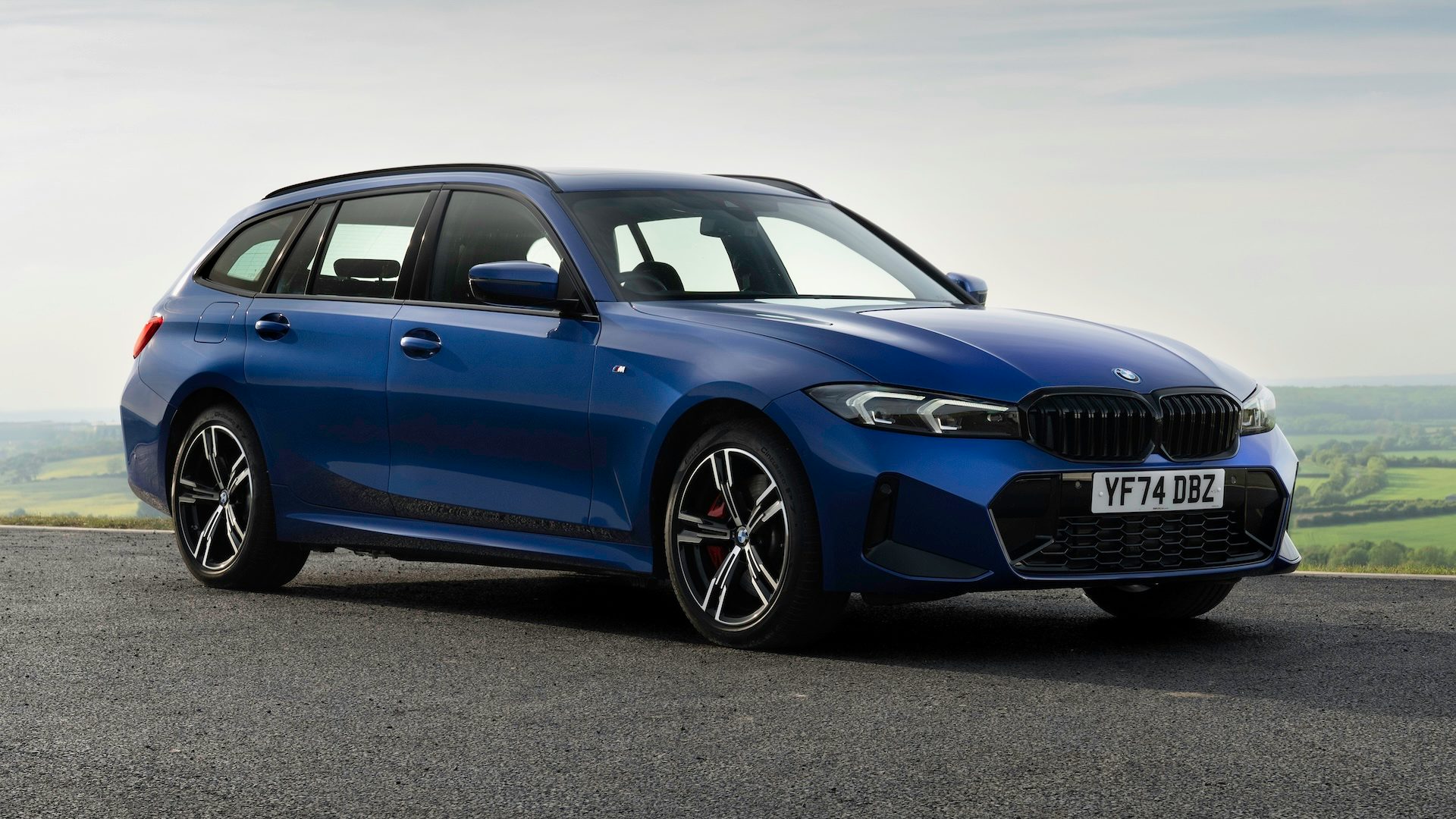 BMW 3 Series Touring, 2025, RHD - front three quarter static
