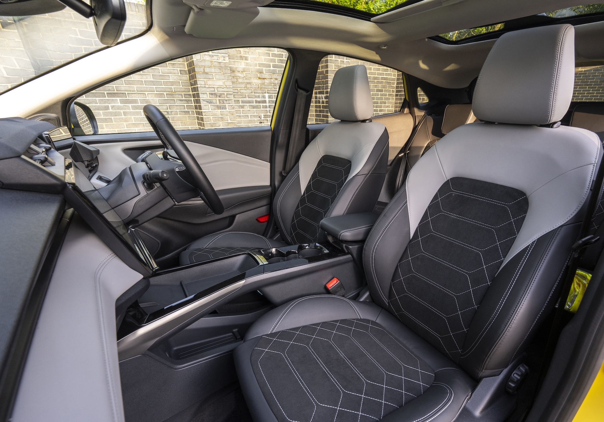 Ford Puma Automatic Interior 2025 Demo FORD PUMA Car For Sale