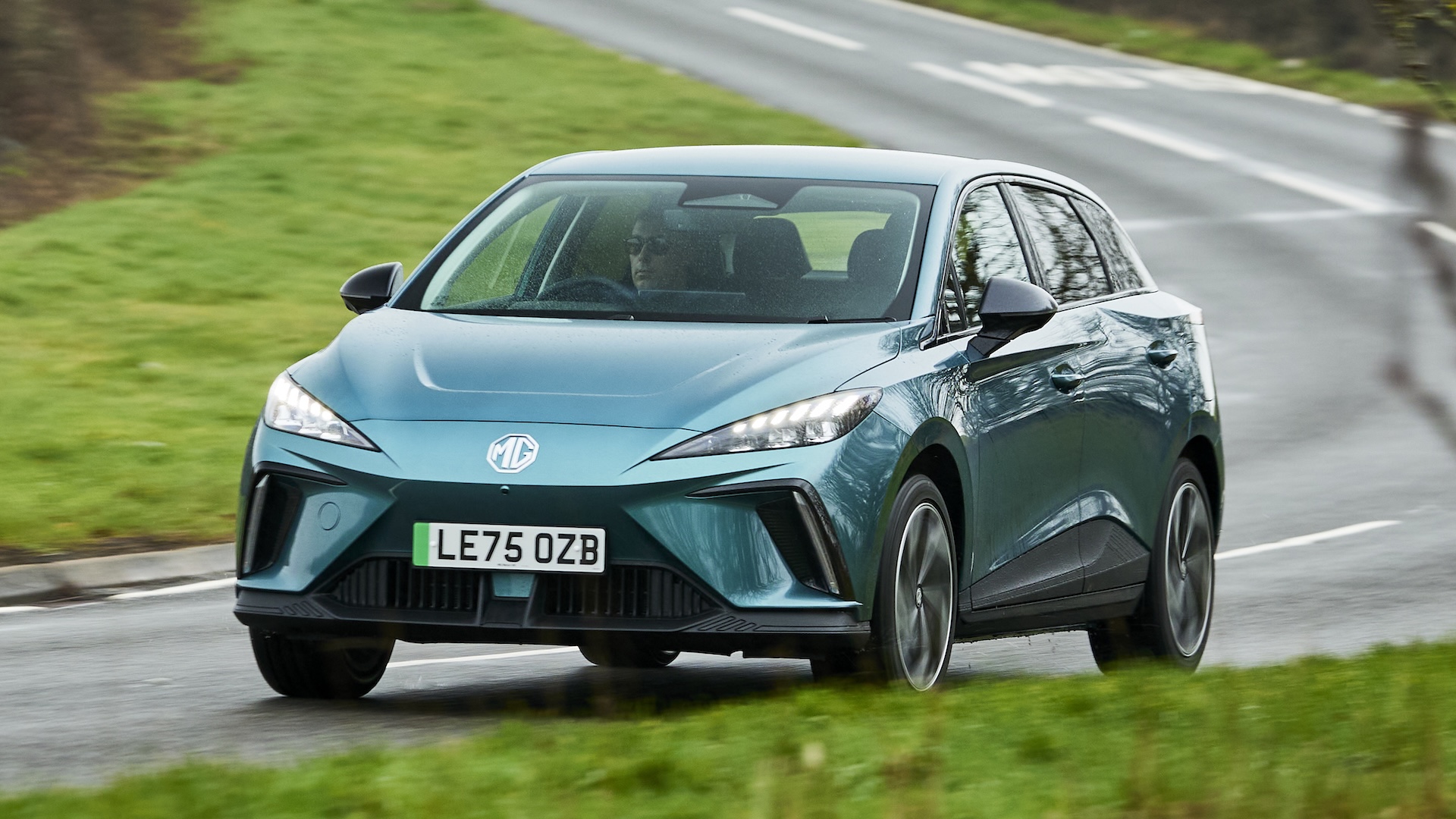 MG4 EV, 2026, RHD - driving front three quarter