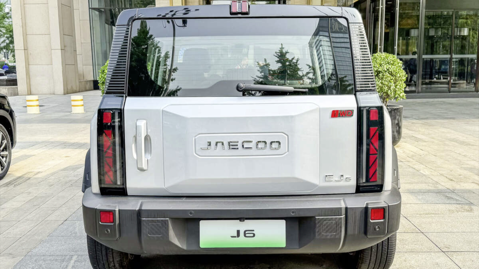 Jaecoo J6 Heck statisch