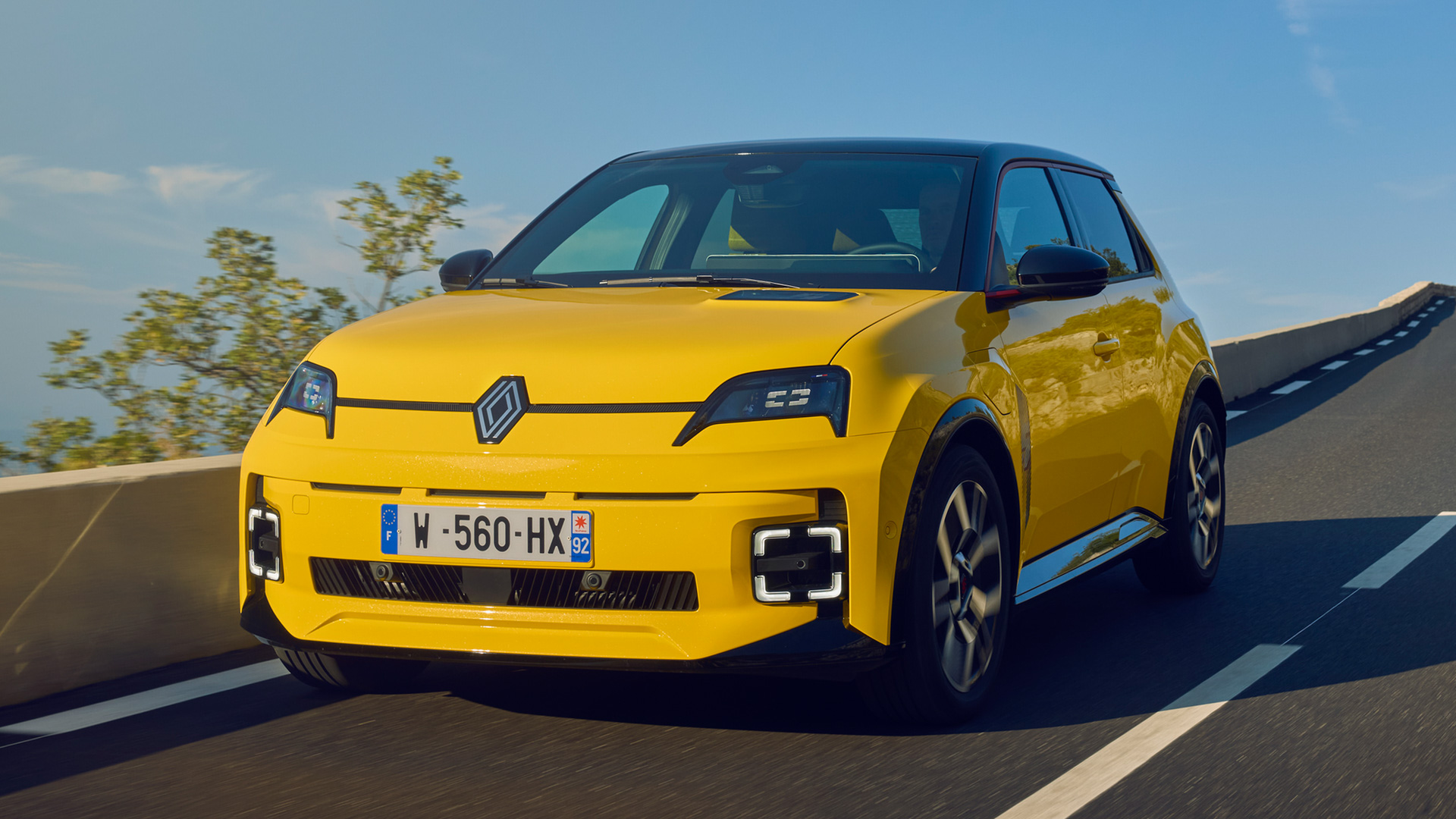 Renault 5 E-Tech iconic cinq Pop Yellow!