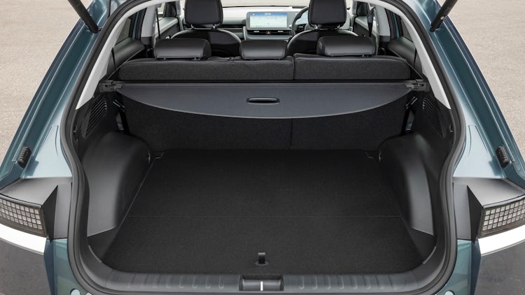 Hyundai IONIQ 5 Review, Pricing & Performance - PiipCar