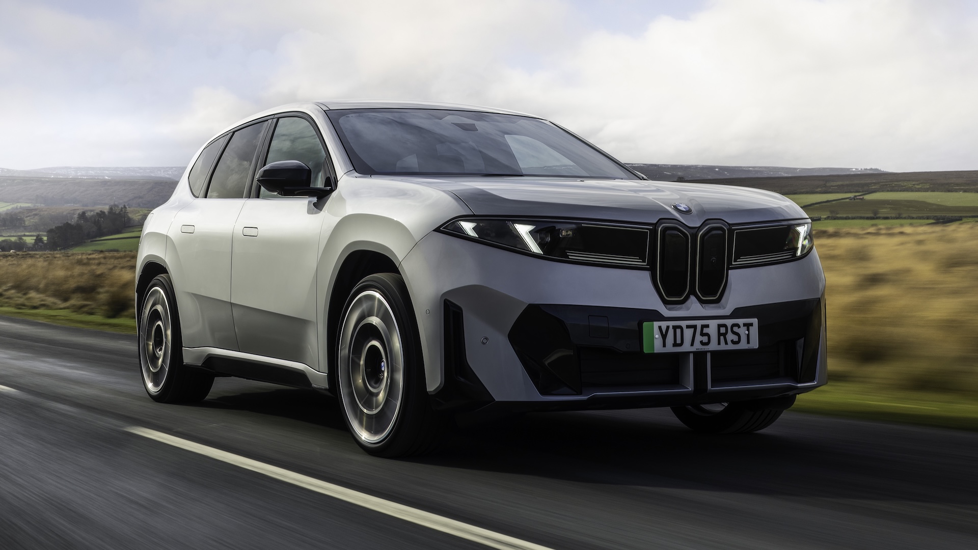 BMW iX3 2026 RHD header
