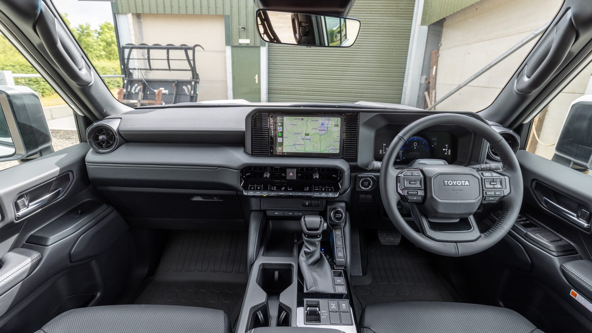 Toyota Land Cruiser Commercial 2026 RHD - interior main