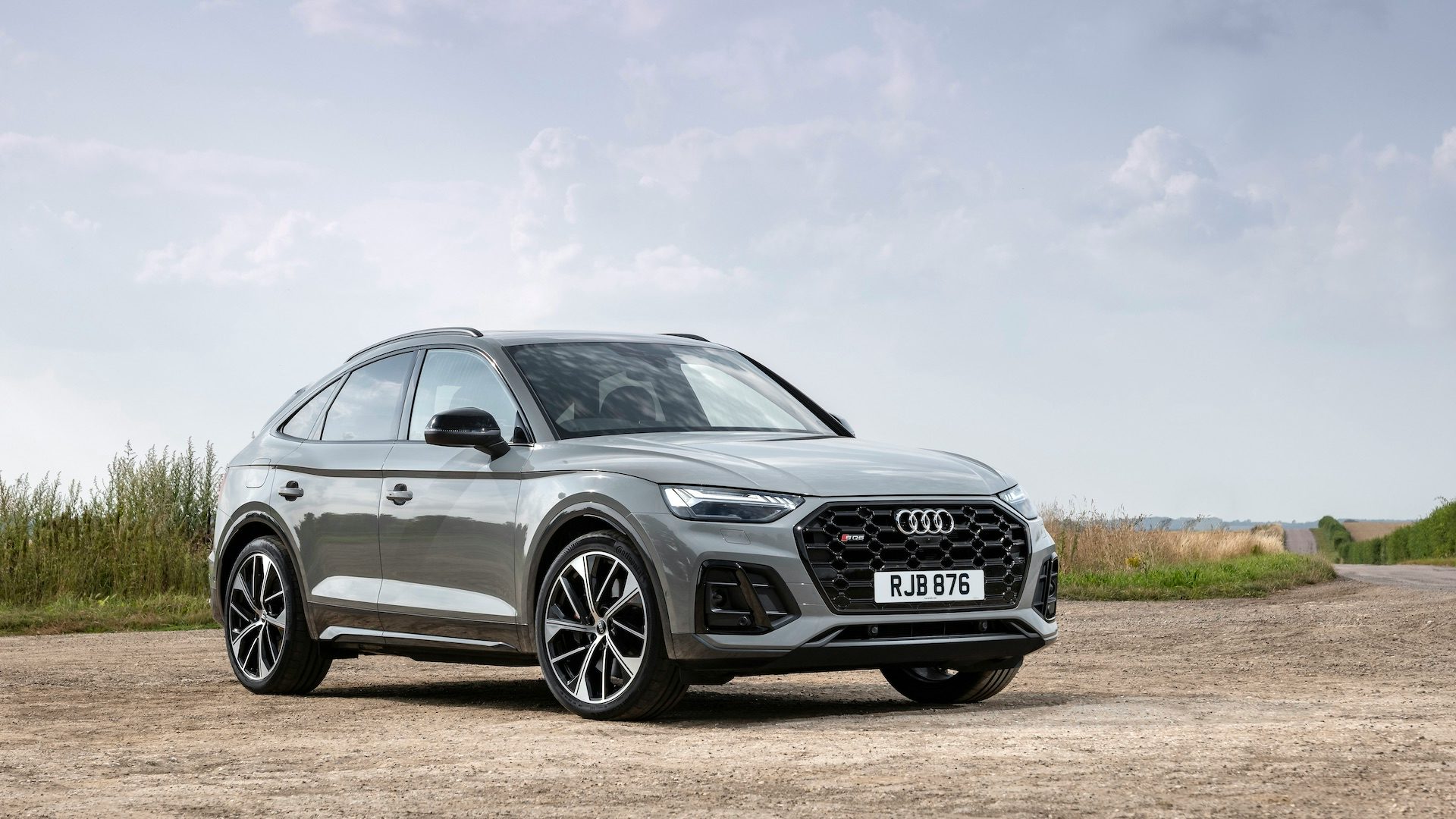 2020 Audi SQ5 Sportback Front 3/4 Static