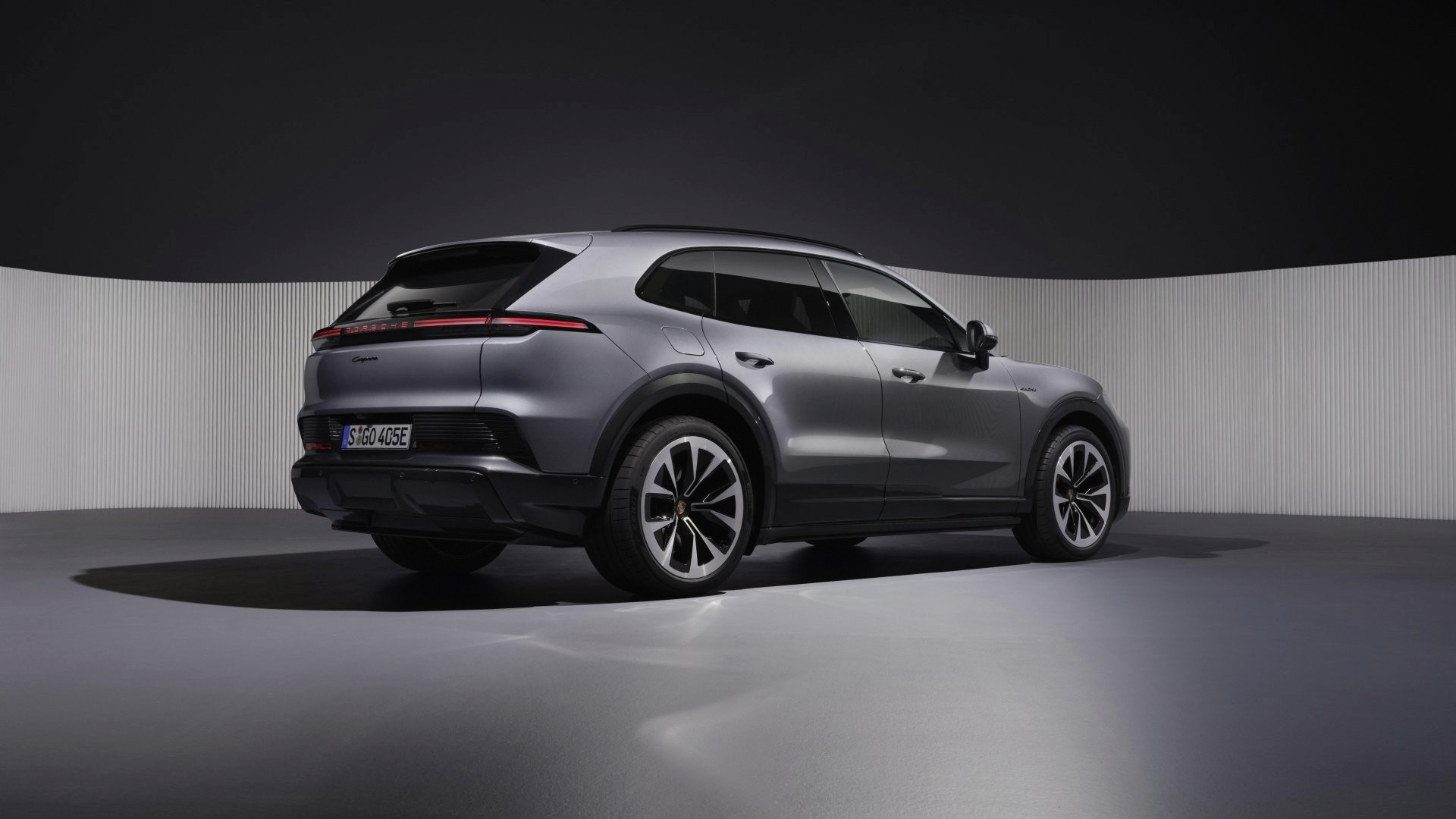 Porsche Cayenne Electric 2026 statisch Heck