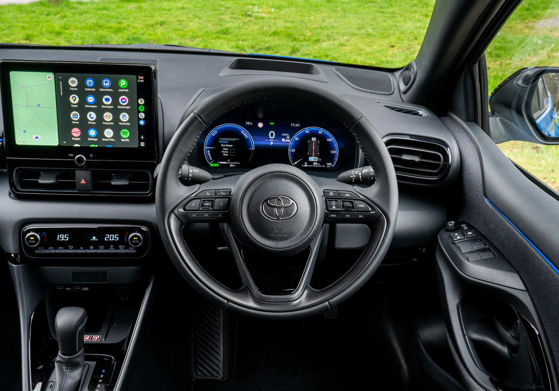 Toyota yaris hybrid automatic price sales