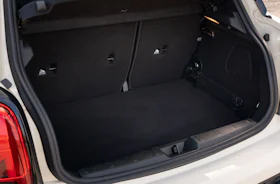 MINI 5-Door Hatch Review 2024 | Performance & Pricing | Carwow