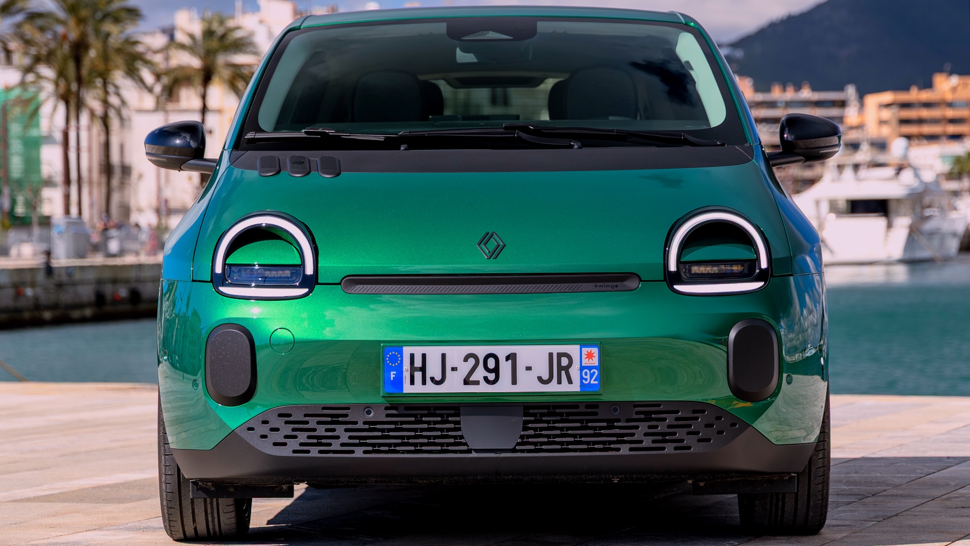 2026 Renault Twingo E-Tech front