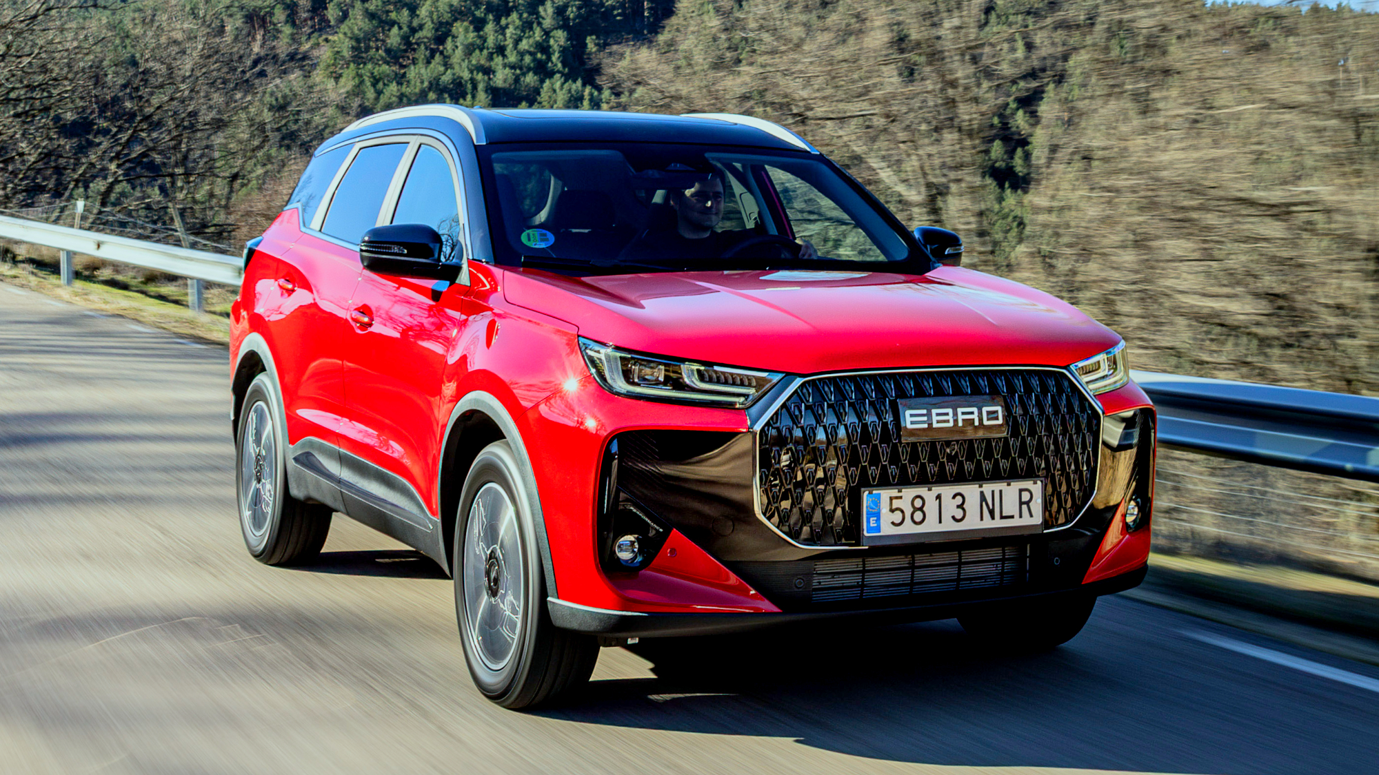 Ebro S700 HEV Luxury Bitono Rojo y Negro
