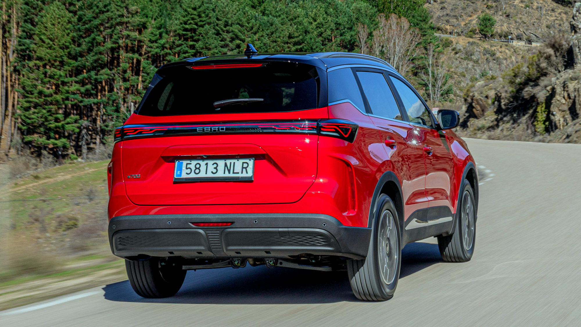 Ebro S700 HEV Luxury Bitono Rojo y Negro