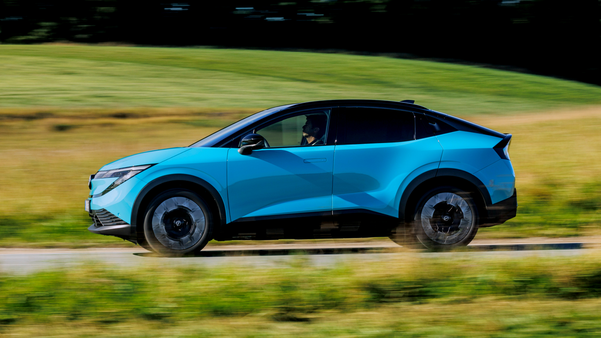 Nissan Leaf Luminous Teal