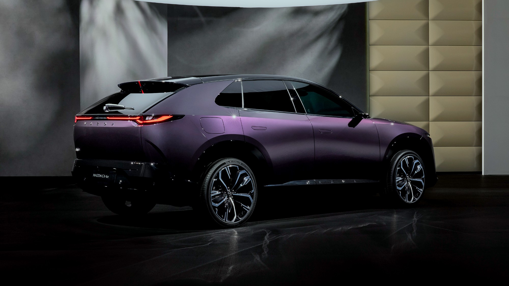 Mazda CX-6e Takumi Plus Nightfall Violet