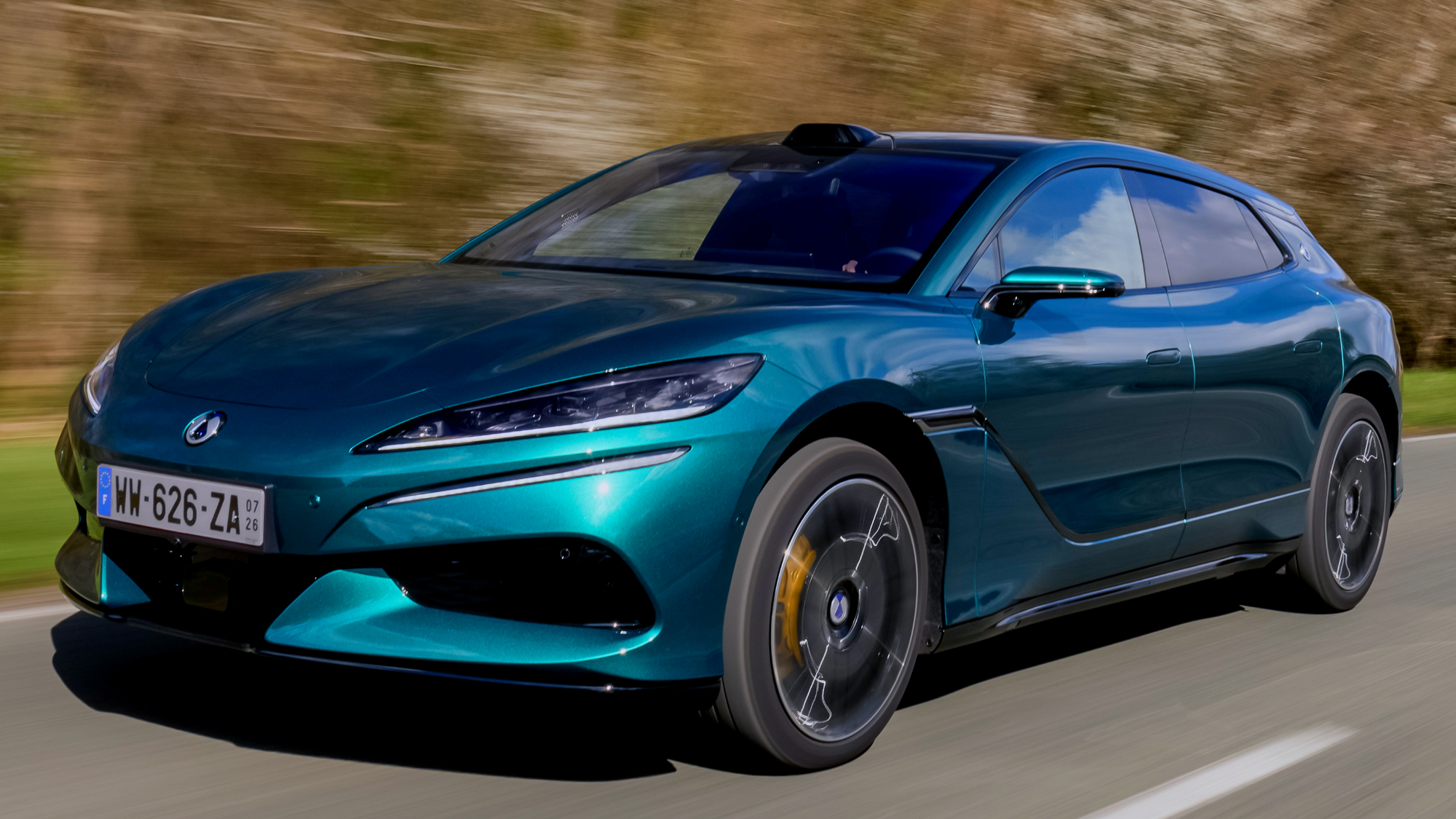 Denza Z9GT EV Emerald Green