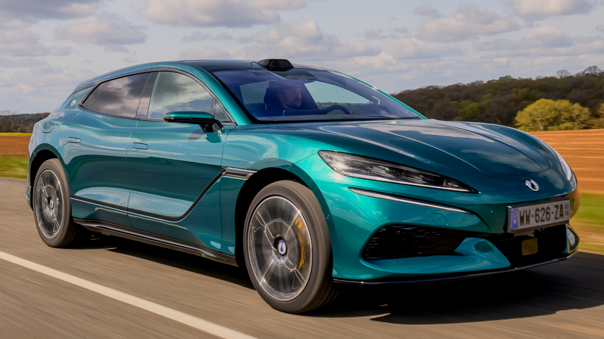Denza Z9GT EV Emerald Green