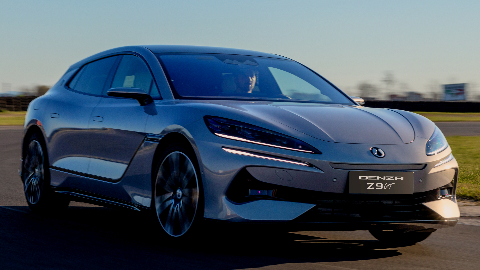 Denza Z9GT
