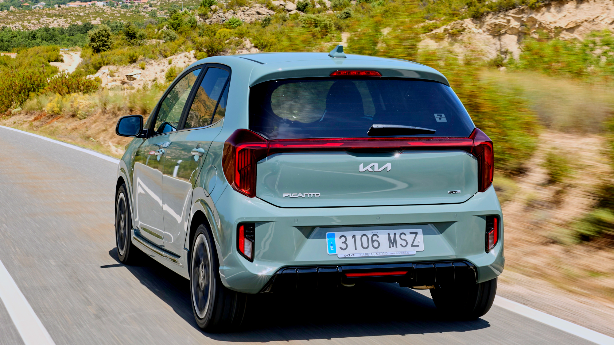 Kia Picanto GT-Line Adventurous green